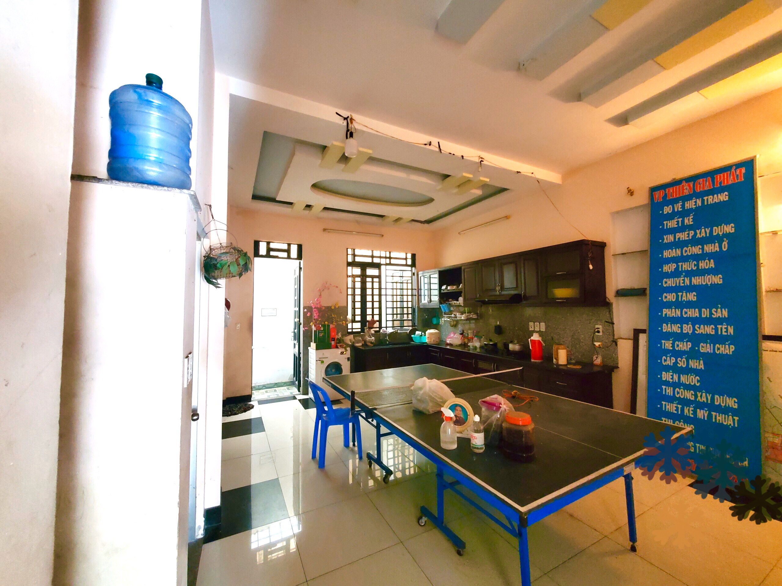 Bán nhà 1T1L mặt tiền đường số 6, Hiệp Phú ngay UBND Q.9 cũ. Diện tích 8x15m. Giá 15.8 tỷ