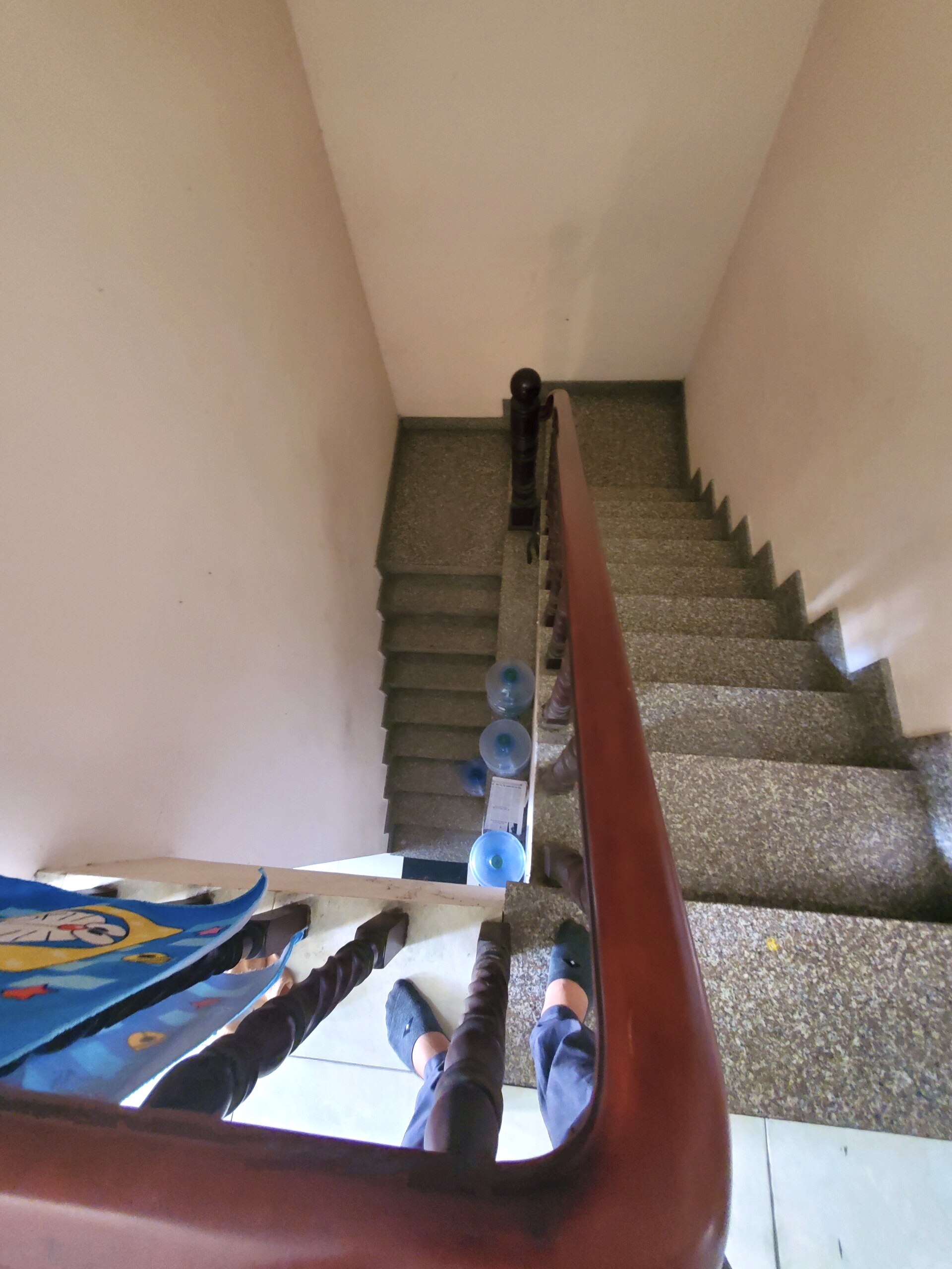 Bán nhà 1T1L mặt tiền đường số 6, Hiệp Phú ngay UBND Q.9 cũ. Diện tích 8x15m. Giá 15.8 tỷ