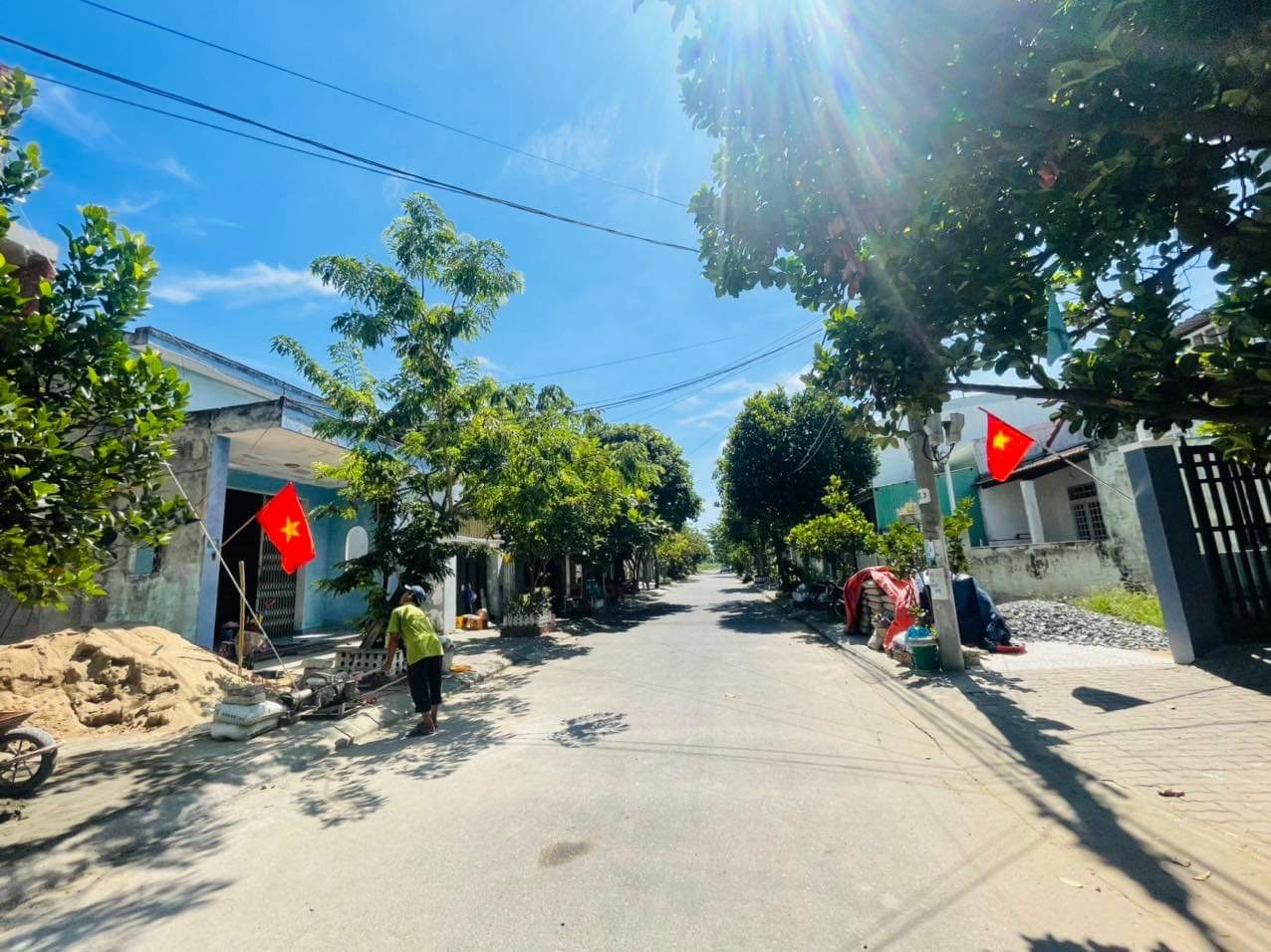 Cần bán đất hoà Xuân