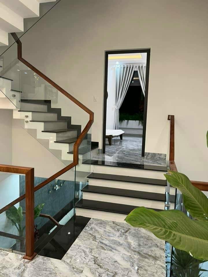 Chính chủ gửi bán mặt tiền Bùi tấn diên
