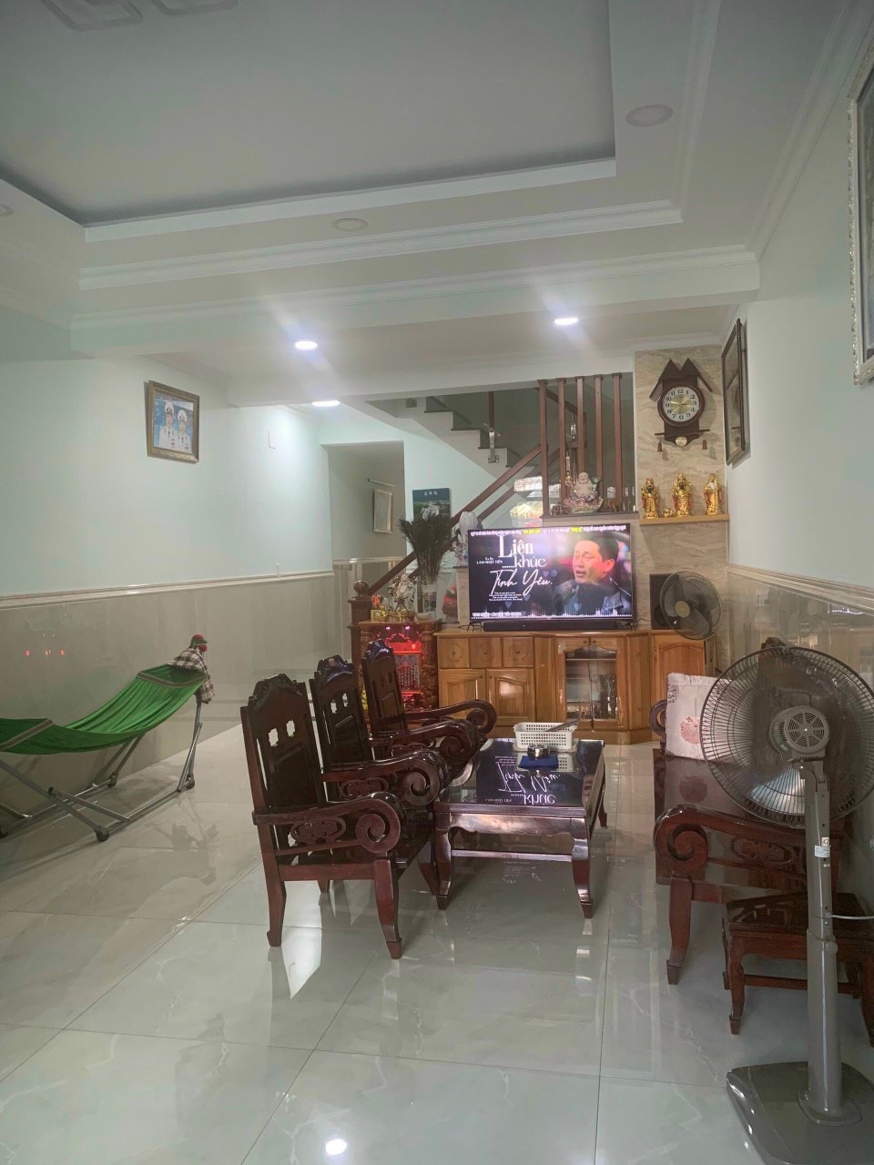Bán nhà 1T1L kiên cố 137m2 hẻm xe hơi 1 sẹc đường Đình Phong Phú Q.9