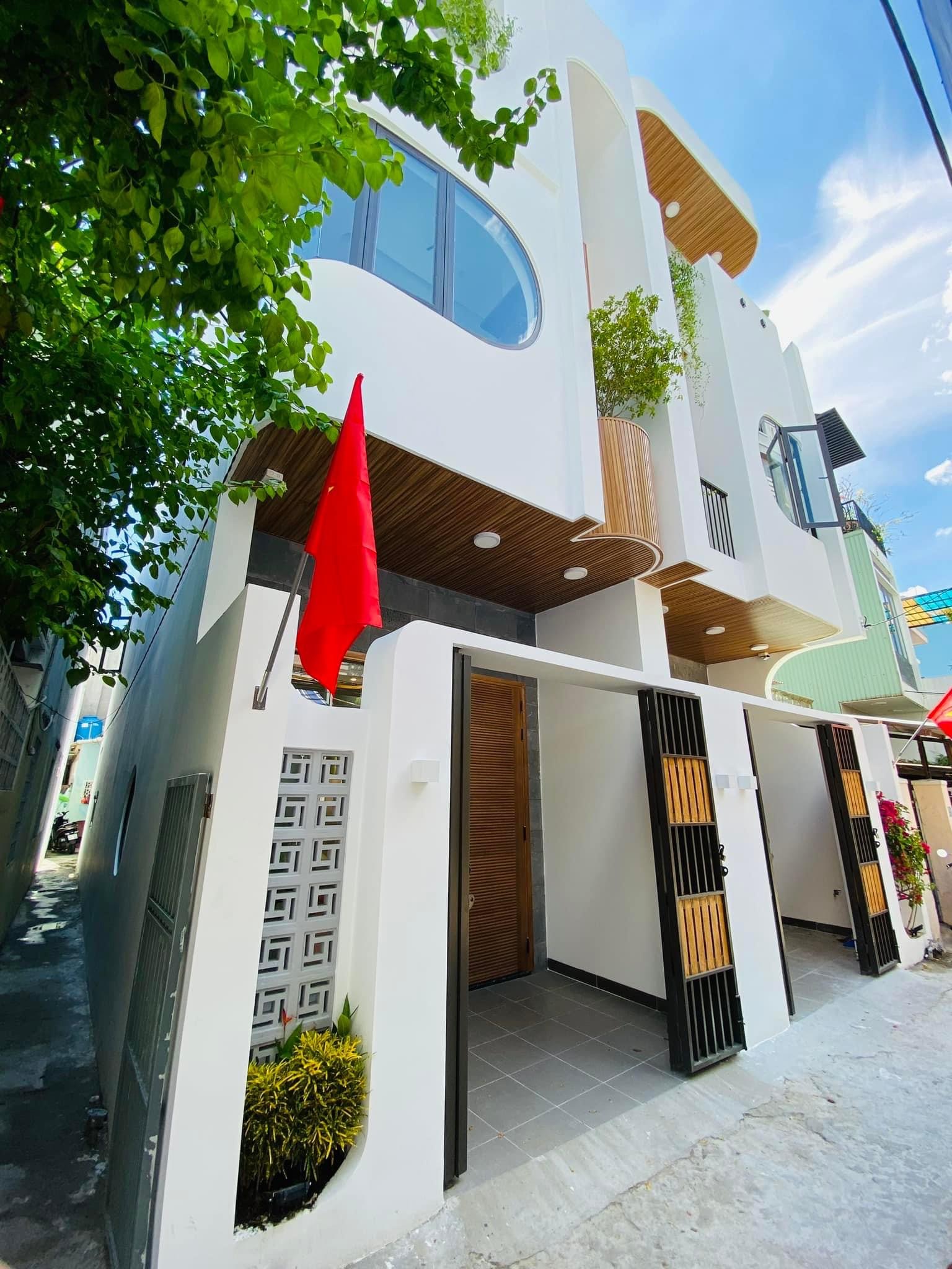 Cần bán cặp nhà tttp đường phạm văn nghị