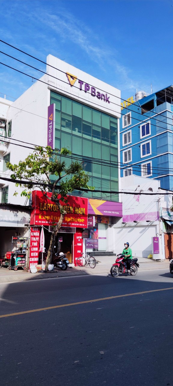 Cho thuê toà nhà 600m2 sàn MT Đặng Văn Bi Bình Thọ Thủ Đức. Giá 105tr/ tháng