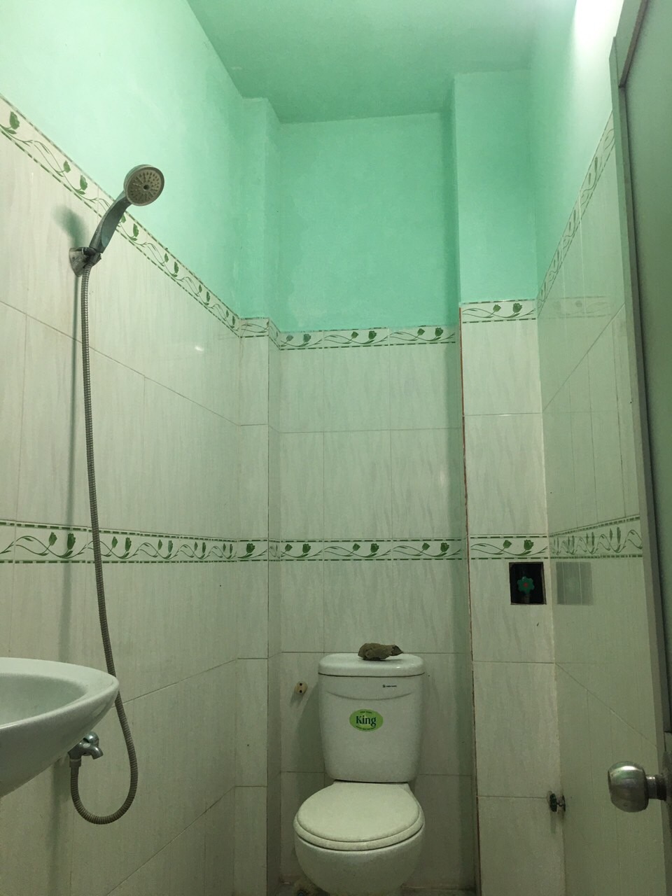 Cho thuê nhà 1T1L 60m2 đường 339 gần Đỗ Xuân Hợp Q.9. Giá 8tr/ tháng