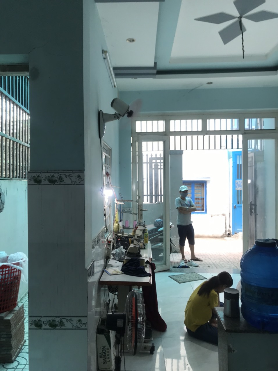 Cho thuê nhà 1T1L gồm 3PN diện tích 70m2 gần đường Dương Đình Hội Q.9. Giá 7.5tr/ tháng